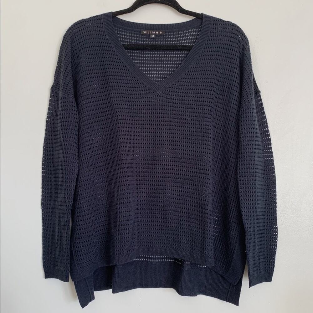 Navy WIlliam B V-Neck Long Sleeve Sweater M